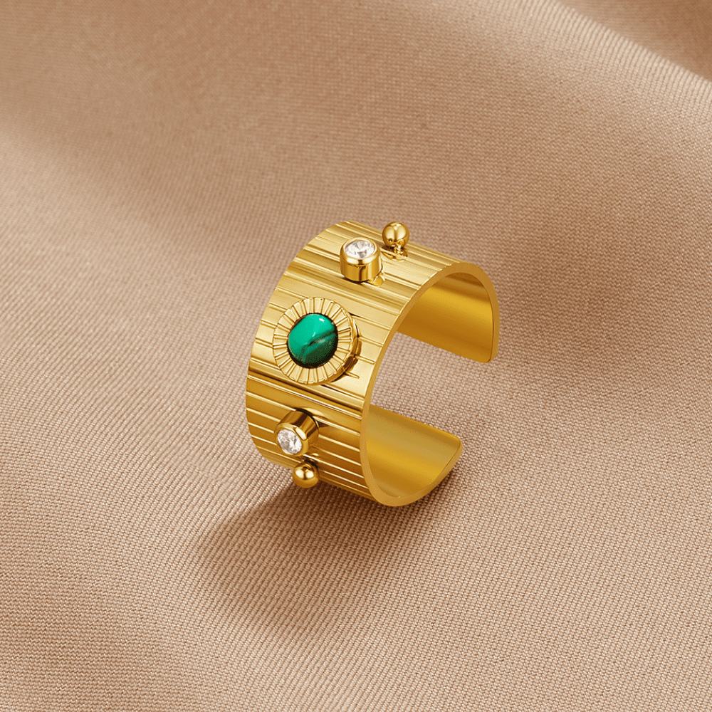 Vintage Dakota Gold Ring - Beautiful Earth Boutique