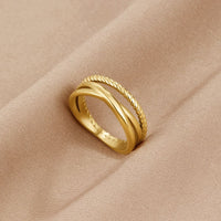 Ara Twisted Crossed Ring - Beautiful Earth Boutique