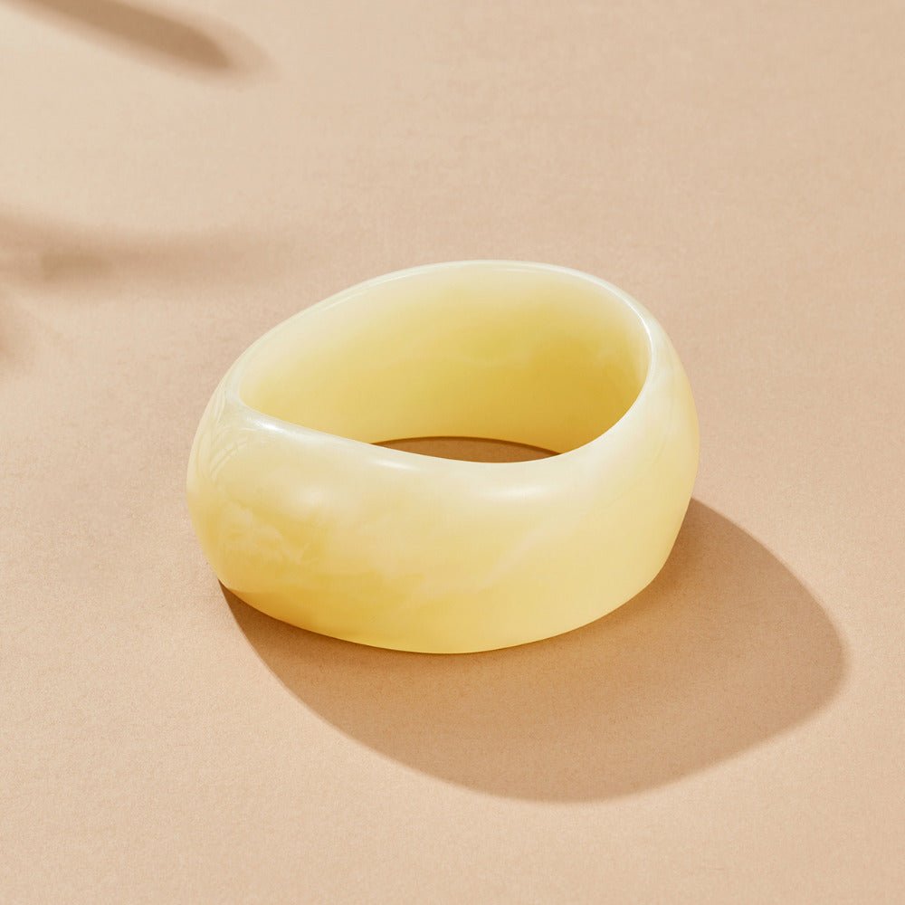 Ivory Swirl Bangle - Beautiful Earth Boutique