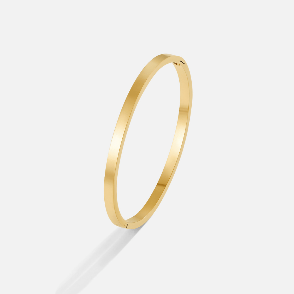 Lilah Gold Bangle - Beautiful Earth Boutique